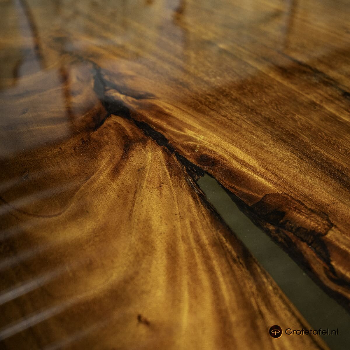Suar / Epoxy tafelblad 310cm - sfeerfoto 5