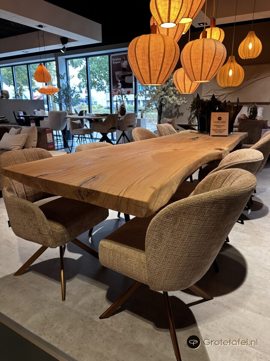 Eiken eetkamertafel 310cm (U03) - sfeerfoto 3