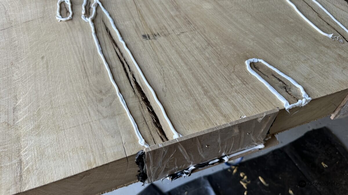Eiken eetkamertafel 240cm - sfeerfoto 7