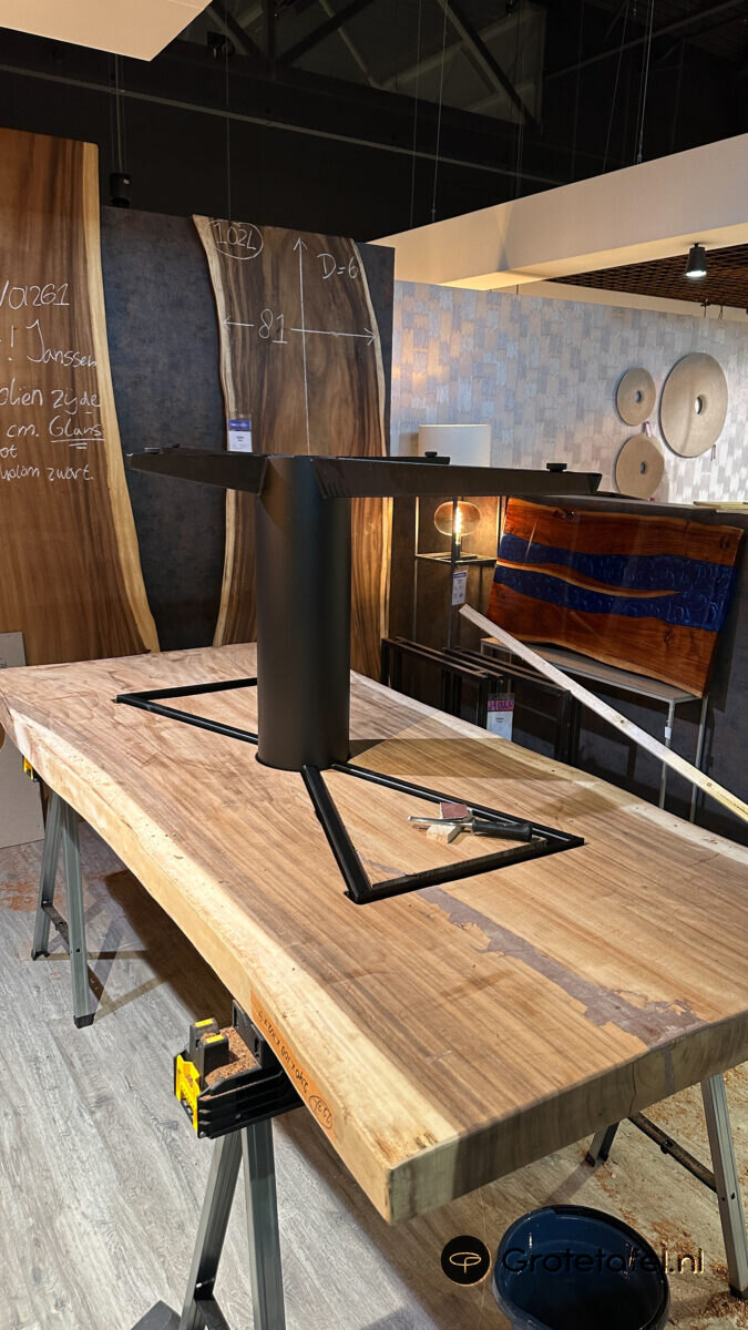 Suar eetkamertafel op maat - sfeerfoto 6